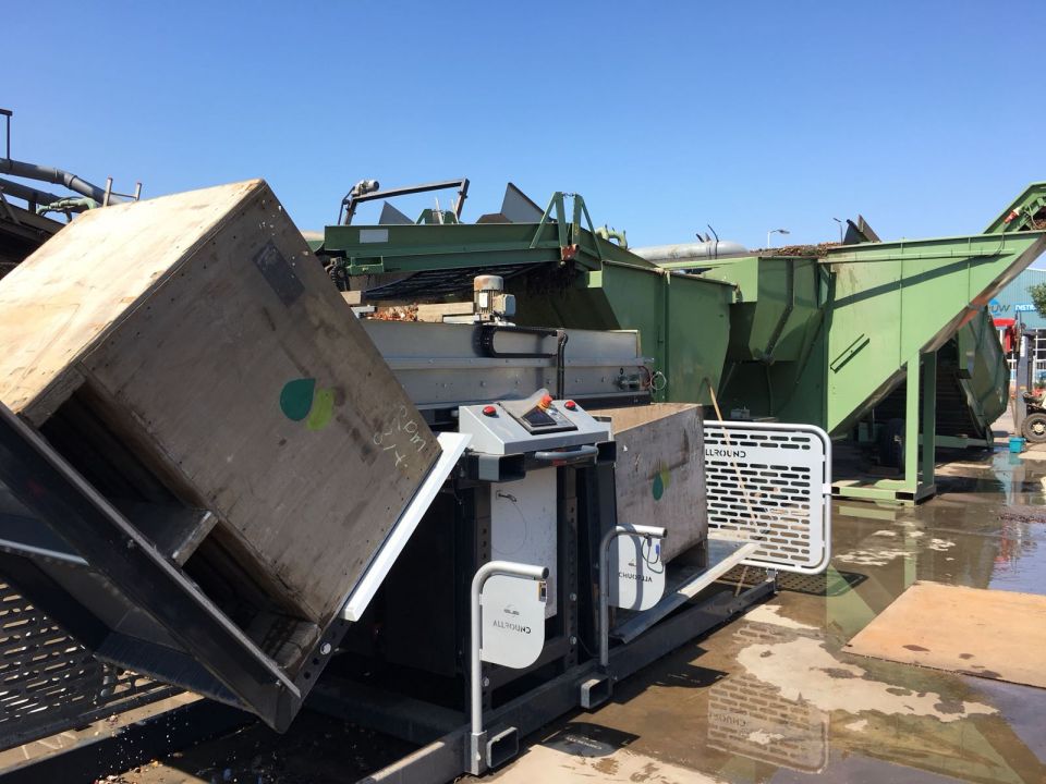 Begeleidende foto Spoelmachines weer op volle toeren